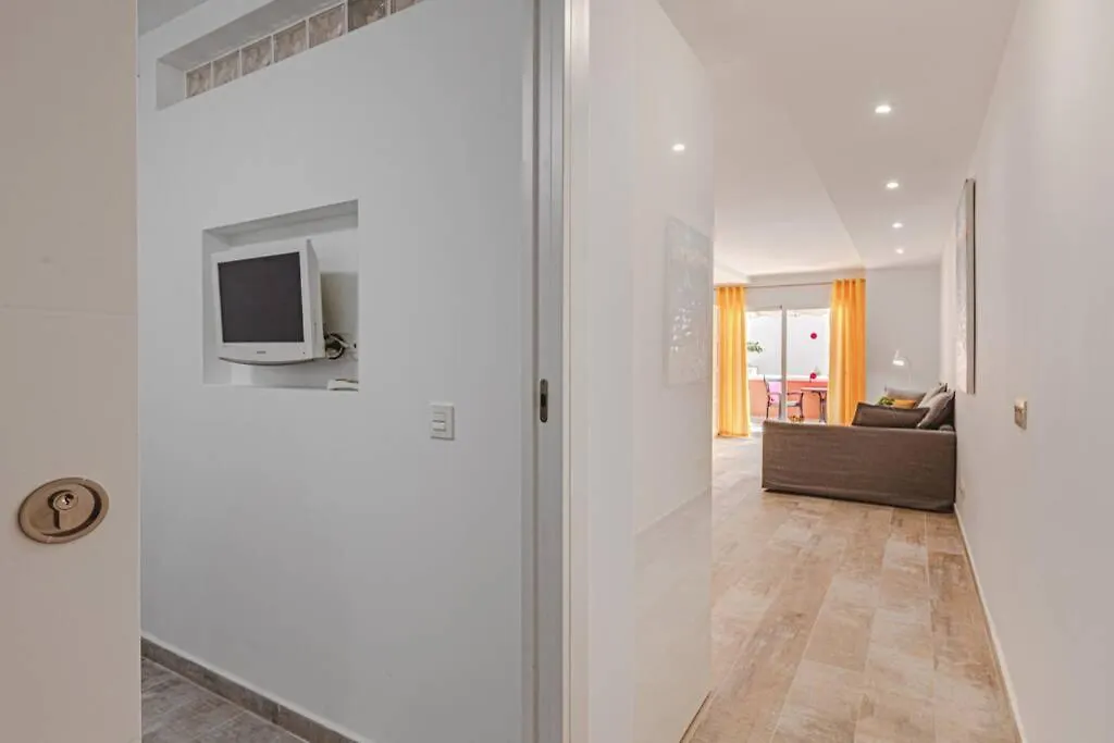 Tenerife Royal Gardens One Bedroom Apartment Playa de las Americas
