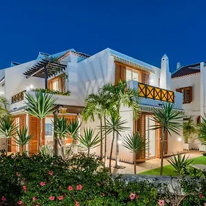 Villa Villas Parque Santiago Iii By Upper Luxury Housing, Playa de las Americas (Tenerife)